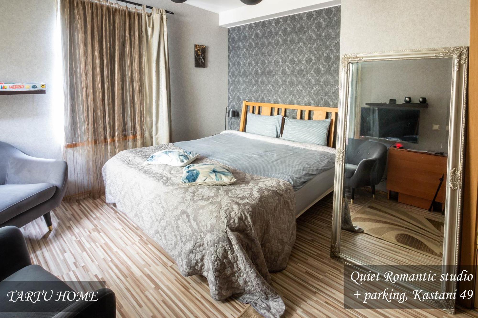 Quiet Romantic Studio Plus Parking, Tartu Home Bagian luar foto