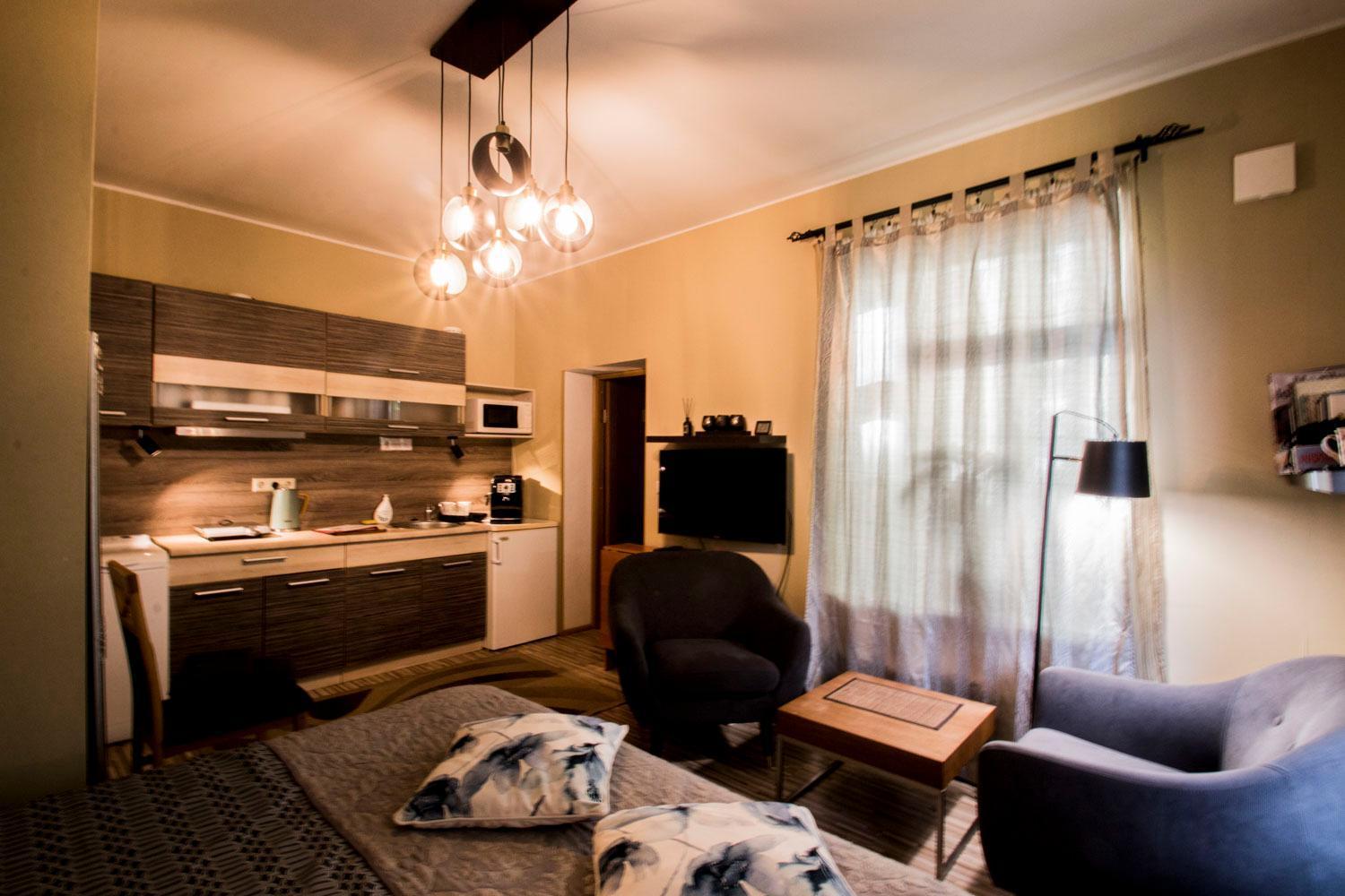 Quiet Romantic Studio Plus Parking, Tartu Home Bagian luar foto