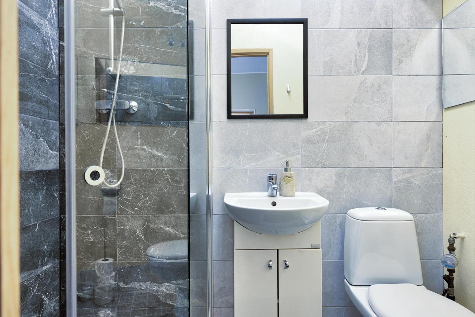 Quiet Romantic Studio Plus Parking, Tartu Home Bagian luar foto